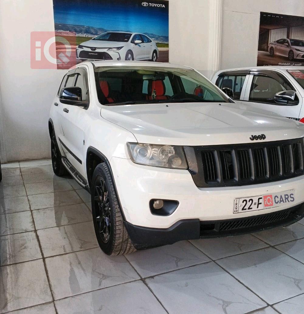 جيب جراند شيروكي